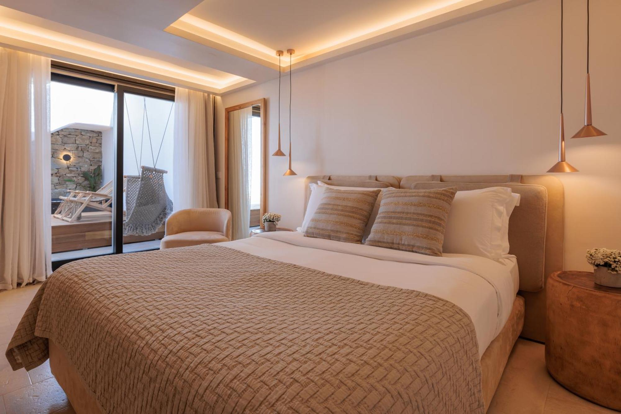 Asty Mykonos & - World Of One Group Hotel 5*